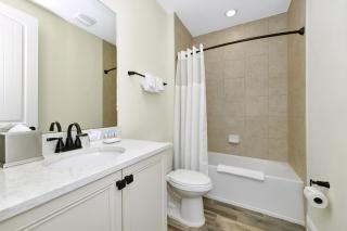 Comfy Villa Near Disney With Margaritaville Resort Island H20 Access - 8189SU - Orlando - 4