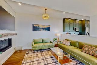 Thayer Beach Lakehouse - Colchester - 8