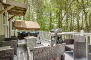 South Salem Vacation Rental with Furnished Deck! - South Salem - 9