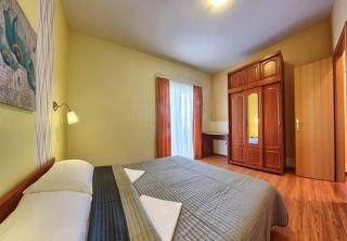 Apartments Ruzmarin Turizam - Rogoznica - 1