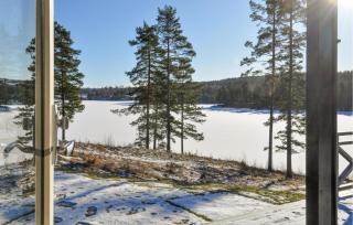 Amazing Home In Årjäng With Lake View - Årjäng - 5