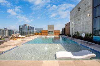 Luxe High Rise near DT Austin w Views Rooftop Pool Gym Luxe Amenities - Austin - 9