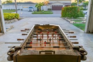 Sleeps 10 Tiki Bar Private Pool Hot Tub Fire Pit - 7