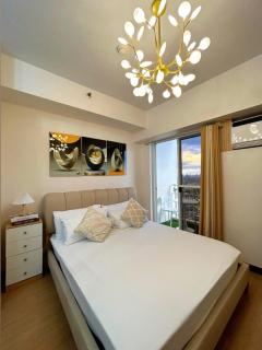 Yevaiah's Escape - The Celandine - Manila - 1