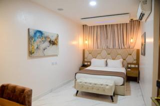 THE KINGSLY la prima casa HOTEL and SUITES - Lagos - 1