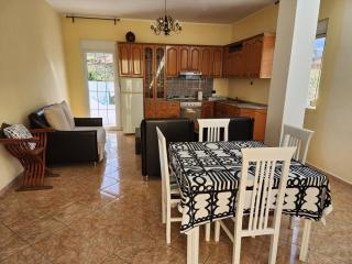 Lungo Mare Apartment - Vlorë - 1