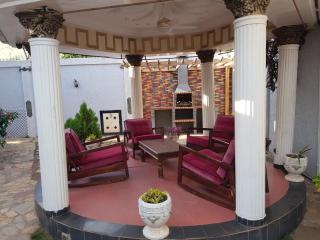 The Manor - Lomé - 1