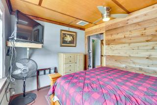 San Marcos River Hideaway with Game Room and Fire Pit - Martindale - 1