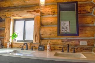 Ranch Life Reimagined, Cattle Drives to Chic Cabin - 3