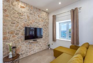 Apartments by the sea Cove Zastupac, Hvar - 8761 - Hvar - 1