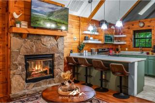 Serene Escape Minutes from Smoky Mountain Fun - Pigeon Forge - 0