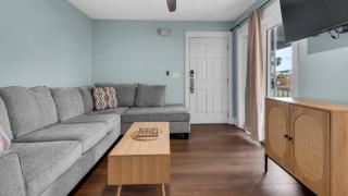 Beachside Villas 1013 - 5