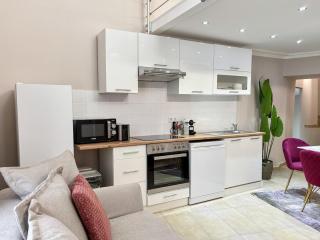 2 Min to Metro I 2 Floors I Fast Wifi I Modern Design - Viena - 6