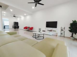 Ipoh Home Story Newly Renovated Bercham Landed Double Storey - Ipoh - 9