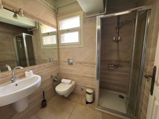 2114 · Rooftop 1BDR Terrace 2 BA - 8