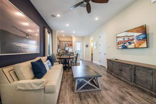 Lovely Cottage 3 Miles From Disney W- Hot Tub And Margaritaville Resort Island H2O Access - 8092Dr - Orlando - 8