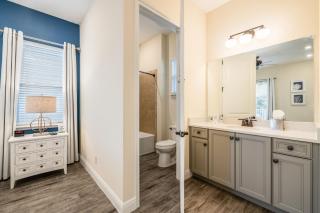 Comfy Cottage Near Disney With Margaritaville Resort & Island H2O Access - 8087Kd - 2