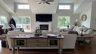 Bay Breeze - Town Bank - 5