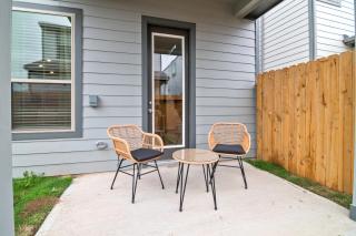 MDRN Antigua LXRY Home I Sleeps 10 I 8 min Frm NRG - Houston - 7