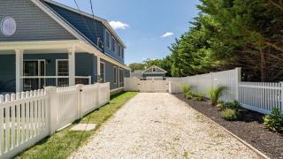 Pet-Friendly Pool Bayside Coastal Cottage - Town Bank - 5