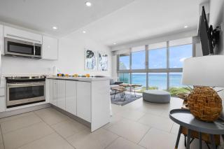Peace And Light, Ocean View Condo On The 5Th Floor - 0