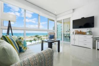 Relax And Unwind In This Oceanview Condo - 1
