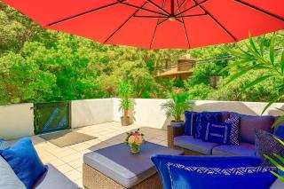 Hollywood Hills Oasis Views Outdoor Patio Garage - Los Angeles - 6