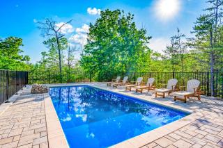 Magestica - Luxury Lodge -Wedding Retreats and Getaways - Premiere Smoky Mountain Views Gatlinburg-Pigeon Forge- Outdoor Pool - Arcade Room - Luxury Lodge Compound - Sevierville - 8