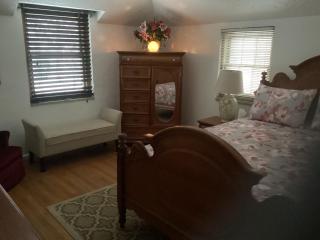 3 bedroom colonial house - 6