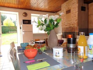 Gîte 110m²: 3 ch, terrasse, jardin, animaux acceptés, wifi, charges incluses, draps fournis - FR-1-496-248 - Saint-Jean-la-Vêtre - 3