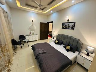 3BHK Portion in bahria town ideal for families - Rawalpindi - 1