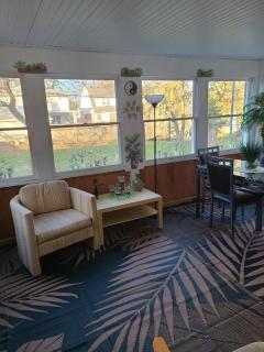 3 bedroom colonial house - Royal Oak - 8