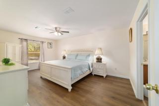 Perfect Getaway # 2 Near the Springs and Trail - 8