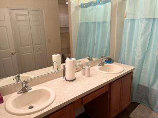 Perfect Getaway # 2 Near the Springs and Trail - 1