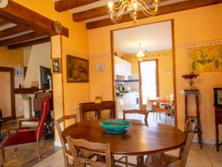 Maison indépendante avec jardin, cheminée et terrasse couverte en pleine campagne périgourdine - FR-1-616-10 - Bassillac - 3