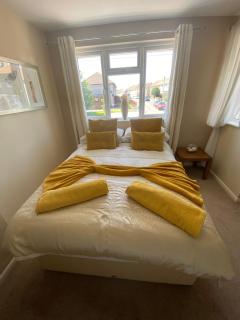 Carol's Place near Porthcawl, Margam Park, 3mins to M4 - 7