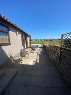 Carol's Place near Porthcawl, Margam Park, 3mins to M4 - 9