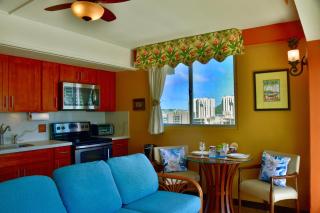 Jenny's Pineapple Cottage - Honolulu - 4