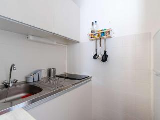 Studio cabine 4 pers avec loggia à Gruissan - FR-1-409-281 - Gruissan - 4
