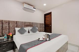 Townhouse Roadway Inn - Nova Deli - 4