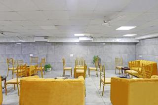Townhouse Roadway Inn - Nova Deli - 1
