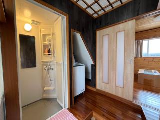 Guest House一iroha一ゆったりの1棟貸 1日1組限定 繁華街徒歩圏内 - Amami - 2