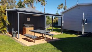 Surfrider Caravan Park - Barrack Point - 5