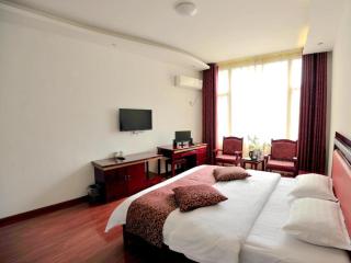 Mount Emei Fulin Hotel - Baoguosi - 1