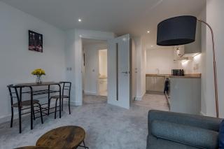 Pass the Keys Excellent Flat: City Centre Grand Central Station - Birmingham - 7