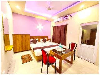 HOTEL BLUE ! SAGAR # PREMIUM Near Sea Beach and Jagannath Temple - Jagannath temple - Parking and Lift Facilities - Fully Air Conditioning Hotel - A Top Rated Best Hotel in Puri - Puri - 7