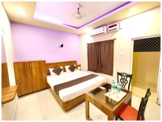 HOTEL BLUE ! SAGAR # PREMIUM Near Sea Beach and Jagannath Temple - Jagannath temple - Parking and Lift Facilities - Fully Air Conditioning Hotel - A Top Rated Best Hotel in Puri - Puri - 2