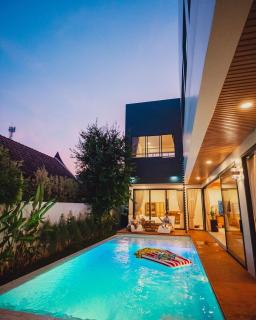 V191 4BR Villa with Salt Pool & Tropical Garden - Rawai Beach - 0