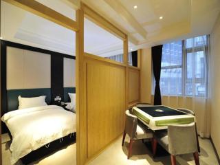 Super 8 Hotel Guiyang Qianling Park Ruijin North Road - 1