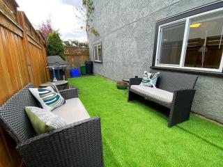 Sims Rental - Victoria - 3